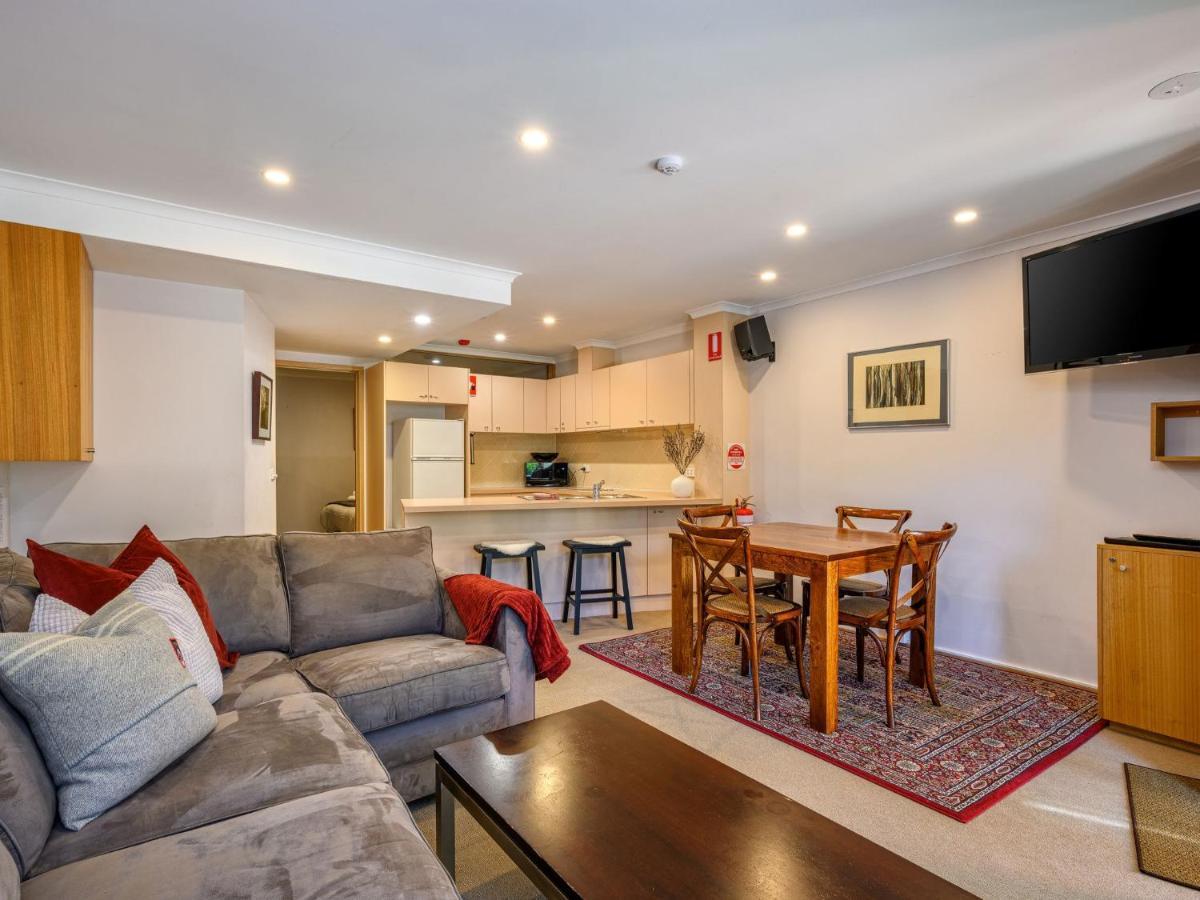 Lhotsky 8 Apartman Thredbo Kültér fotó